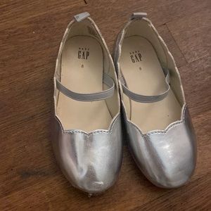 Toddler gap shoe s